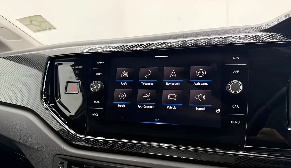 Used 2022 Volkswagen Polo Life White - Interior and Exterior details 17