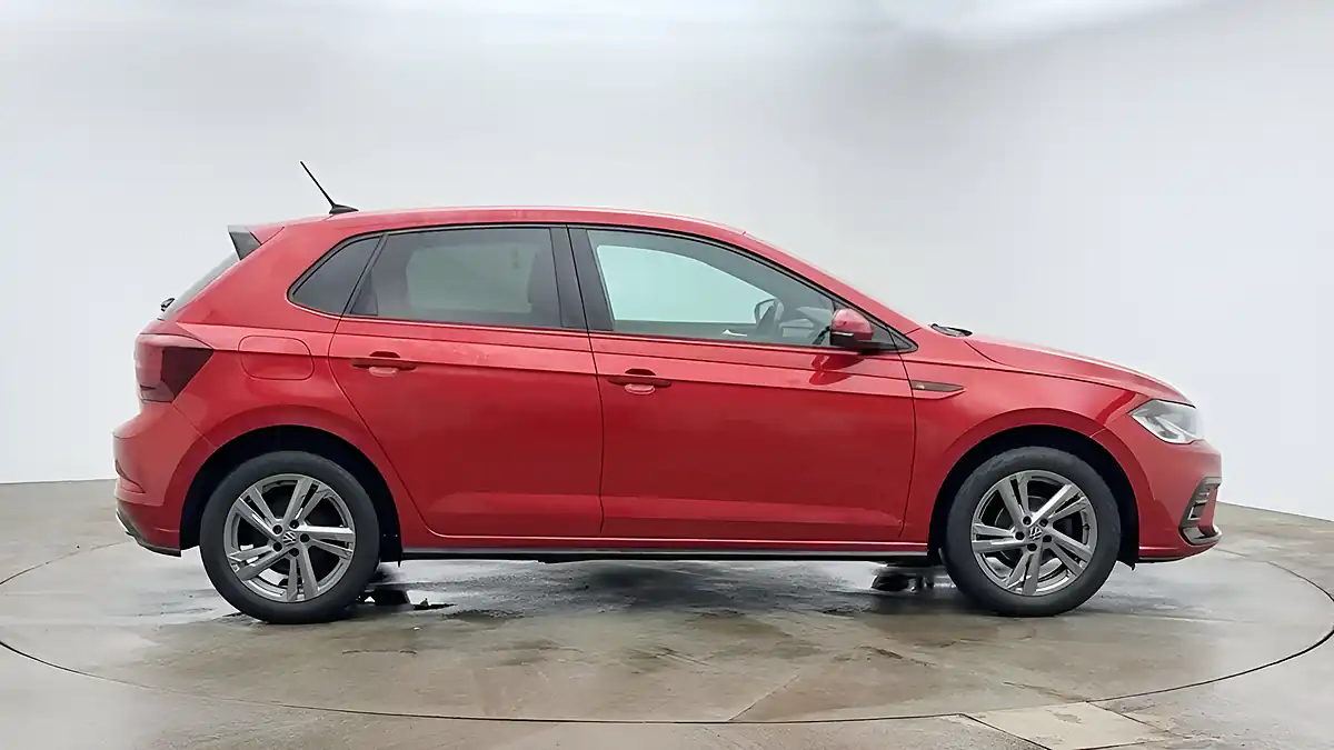 Used 2022 Volkswagen Polo R-Line Red - Interior and Exterior details 12