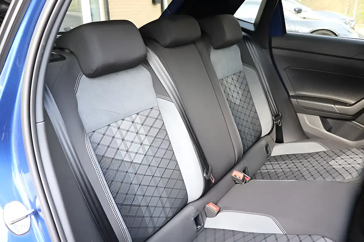 Used 2022 Volkswagen Polo R-Line Reef Blue - Interior and Exterior details 5