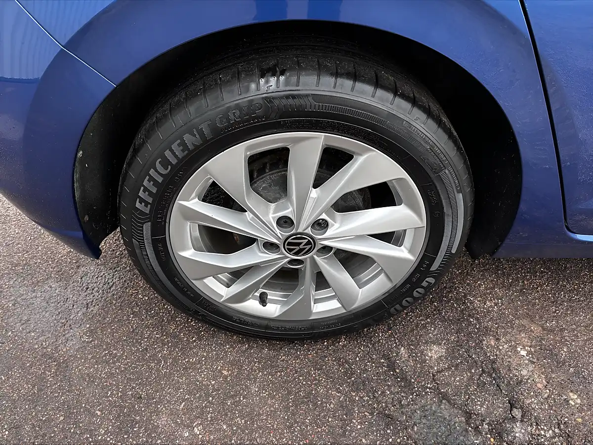 Used 2022 Volkswagen Polo Style Blue - Interior and Exterior details 16