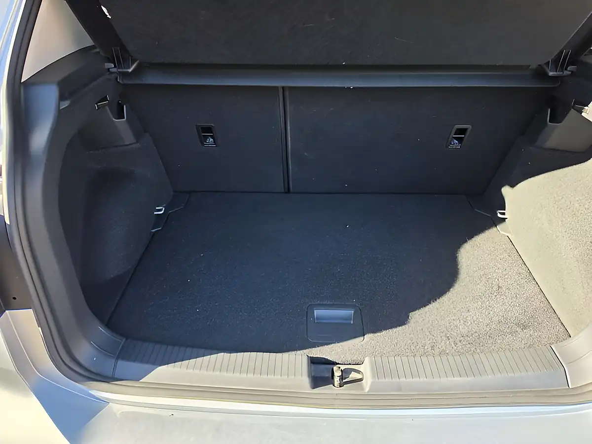 Used 2022 Volkswagen T-Cross Active Silver - Interior and Exterior details 20