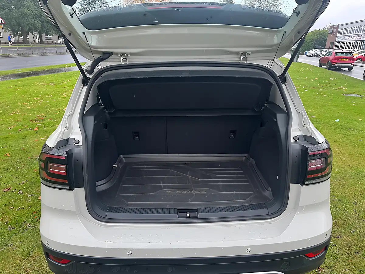 Used 2022 Volkswagen T-Cross Se Grey - Interior and Exterior details 14