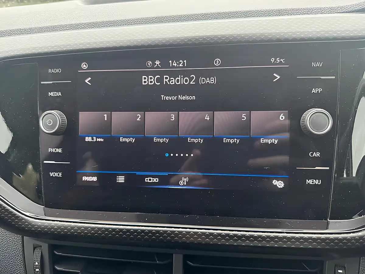 Used 2022 Volkswagen T-Cross Se Grey - Interior and Exterior details 6