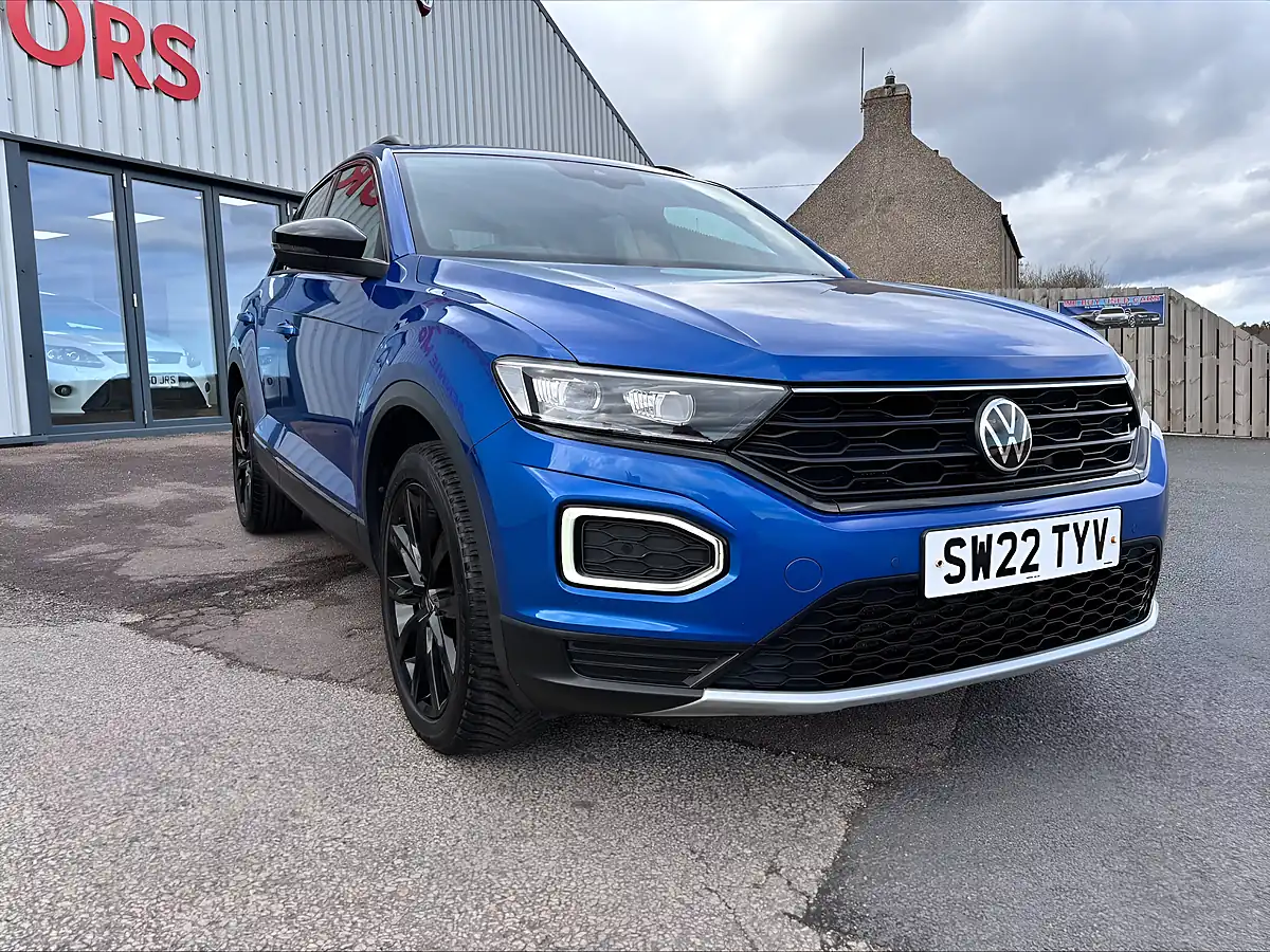 Used 2022 Volkswagen T-Roc Black Edition Blue - Interior and Exterior details 5