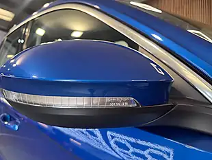 Used 2022 Volkswagen T-Roc Life Blue - Interior and Exterior details 18