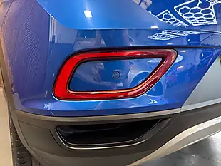 Used 2022 Volkswagen T-Roc Life Blue - Interior and Exterior details 20