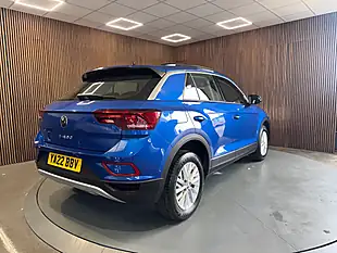 Used 2022 Volkswagen T-Roc Life Blue - Interior and Exterior details 9