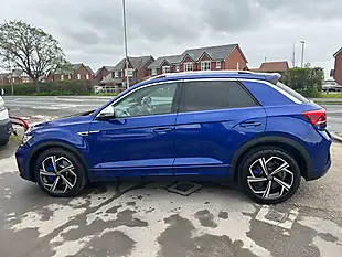 Used 2022 Volkswagen T-Roc R Blue - Interior and Exterior details 10