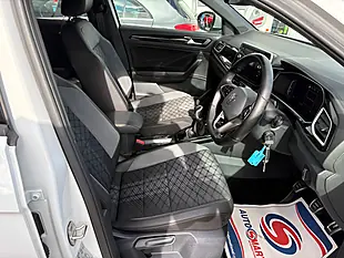Used 2022 Volkswagen T-Roc R-Line White - Interior and Exterior details 13