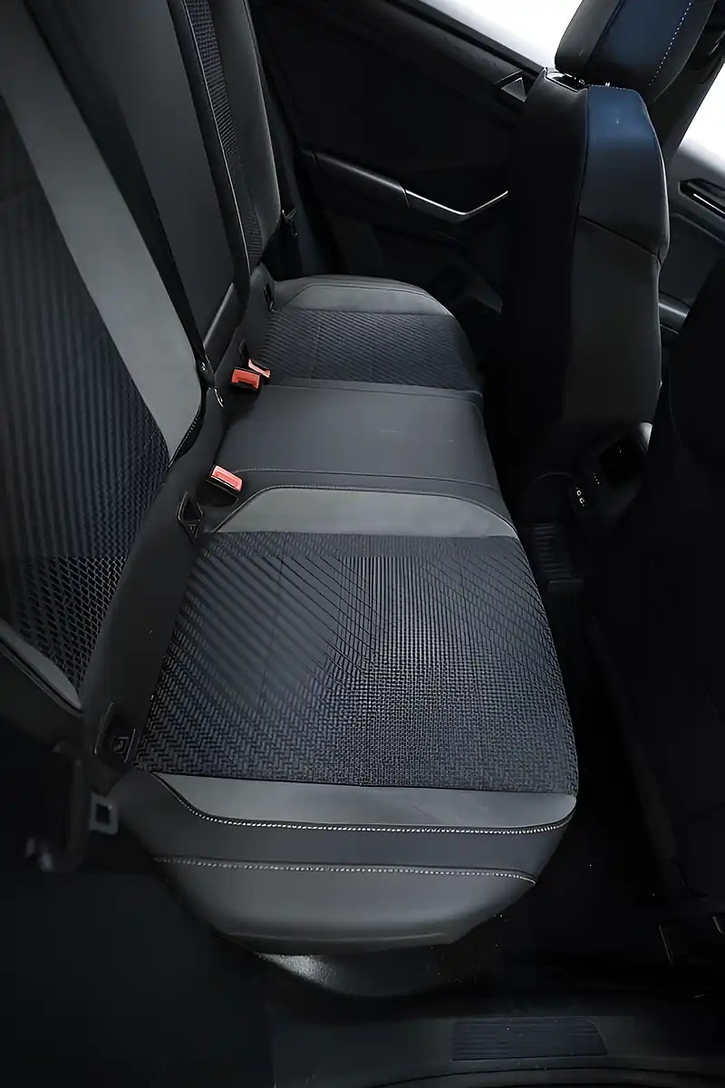 Used 2022 Volkswagen T-Roc R Silver - Interior and Exterior details 11