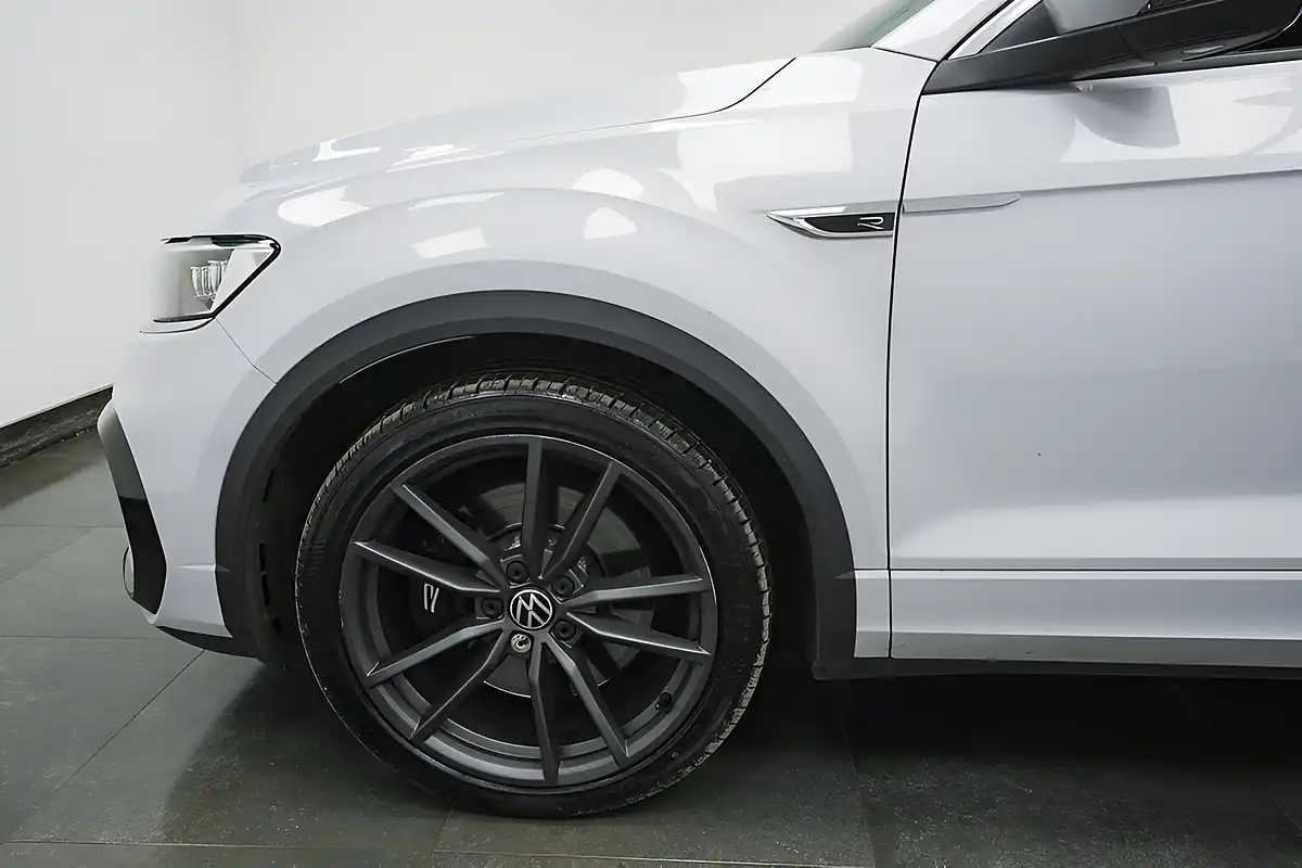 Used 2022 Volkswagen T-Roc R Silver - Interior and Exterior details 5