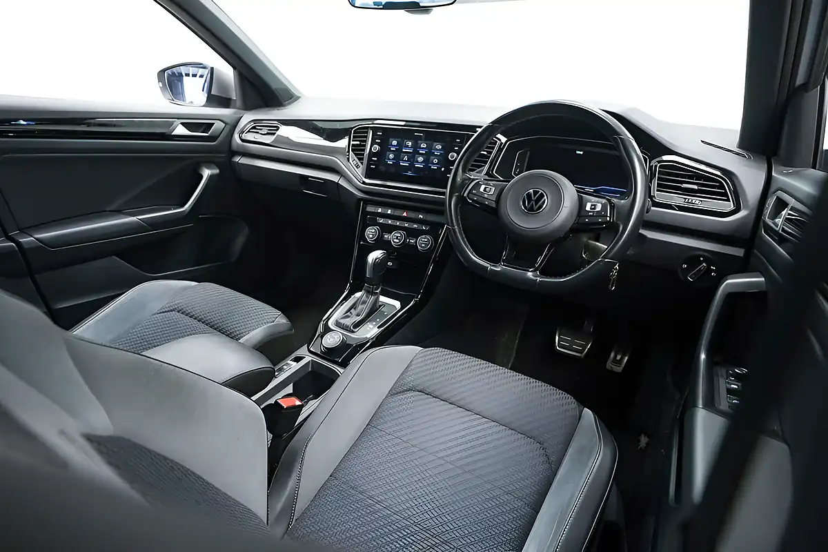 Used 2022 Volkswagen T-Roc R Silver - Interior and Exterior details 8