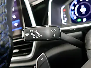Used 2022 Volkswagen T-Roc R White - Interior and Exterior details 12