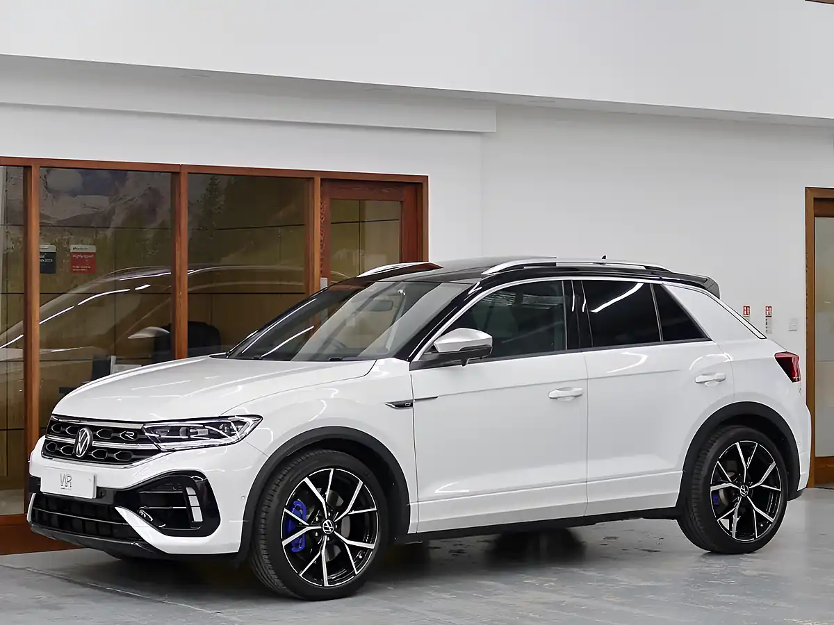 Used 2022 Volkswagen T-Roc R White - Interior and Exterior details 3