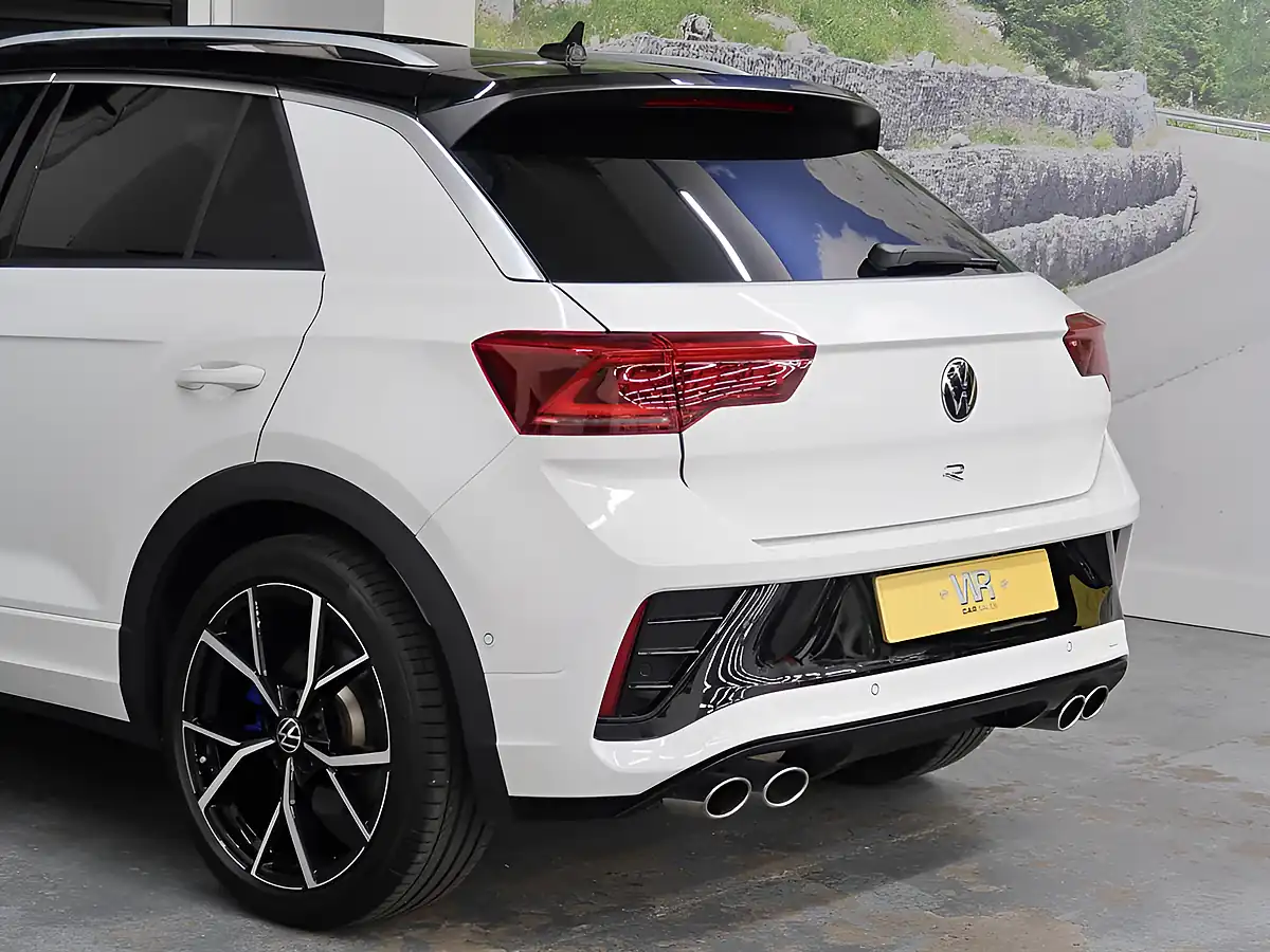 Used 2022 Volkswagen T-Roc R White - Interior and Exterior details 5