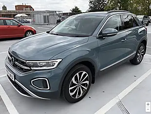 Used 2022 Volkswagen T-Roc Style Blue - Interior and Exterior details 6