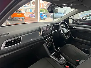 Used 2022 Volkswagen T-Roc Style Red - Interior and Exterior details 10