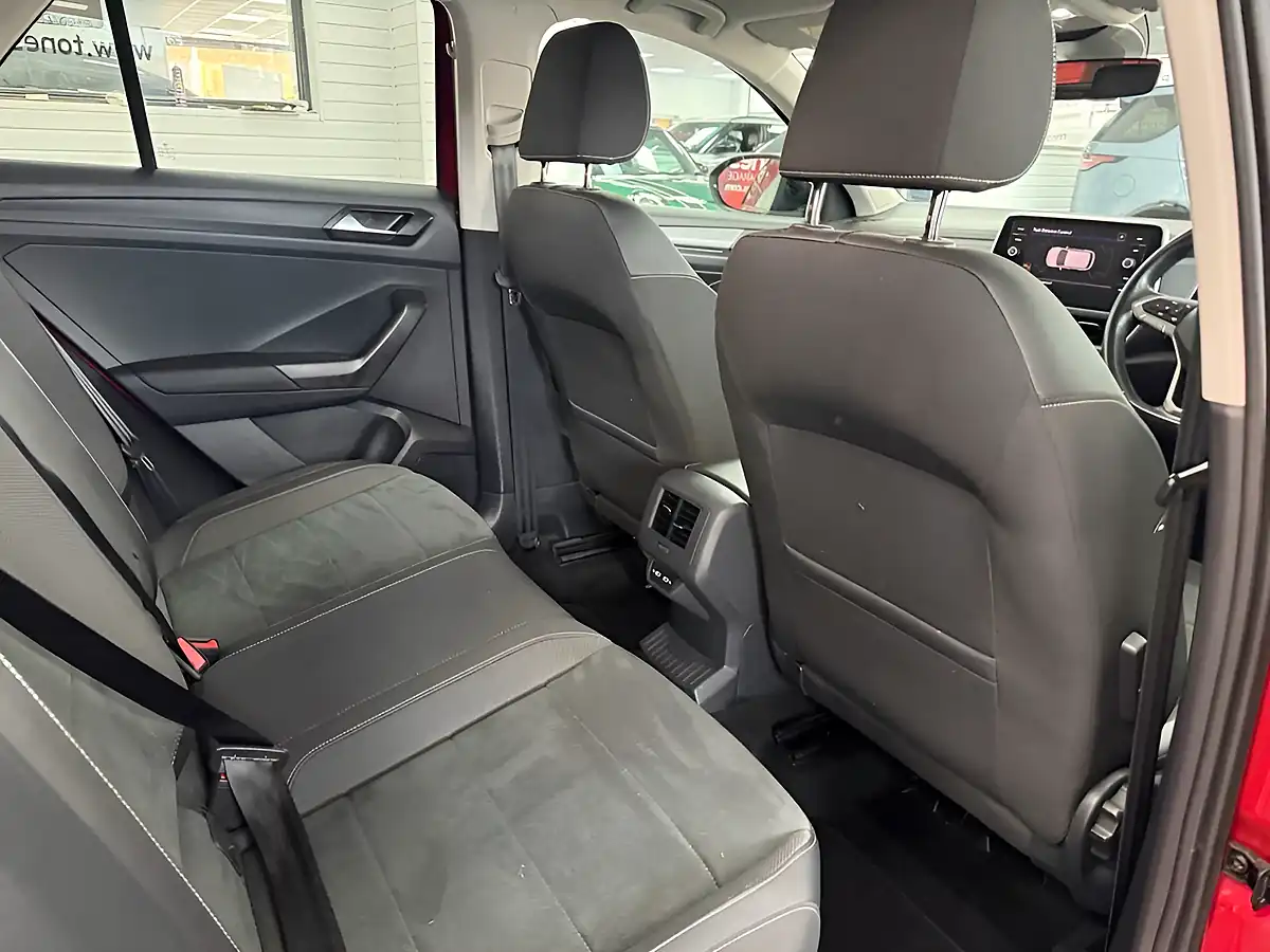 Used 2022 Volkswagen T-Roc Style Red - Interior and Exterior details 4