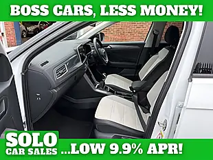 Used 2022 Volkswagen T-Roc Style White - Interior and Exterior details 12