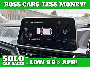 Used 2022 Volkswagen T-Roc Style White - Interior and Exterior details 18