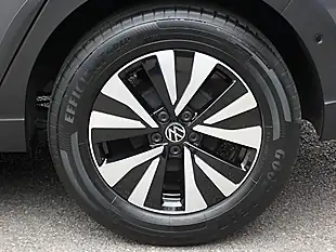 Used 2022 Volkswagen Taigo Life Smoke Grey Metallic - Interior and Exterior details 18