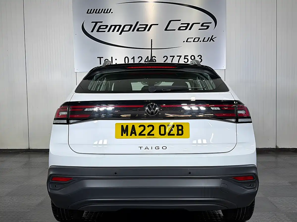 Used 2022 Volkswagen Taigo Life White - Interior and Exterior details 7