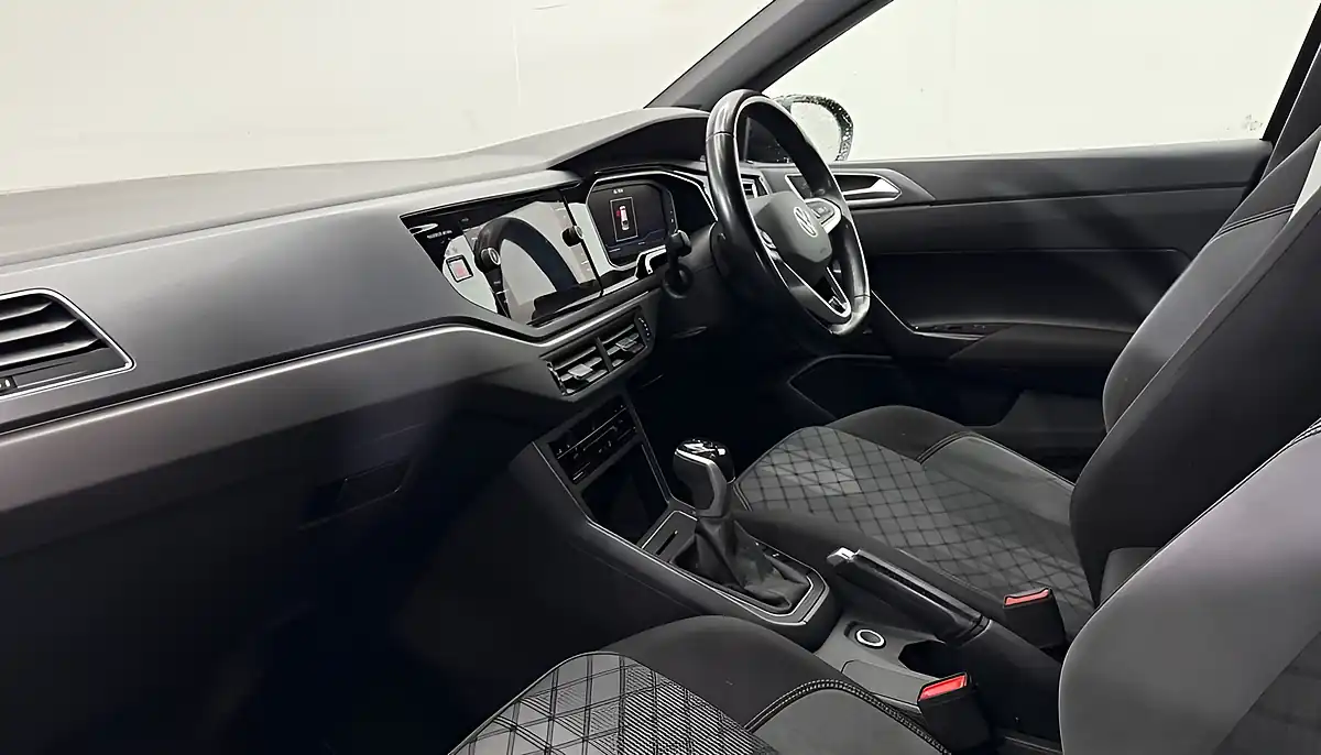 Used 2022 Volkswagen Taigo R-Line Black - Interior and Exterior details 19