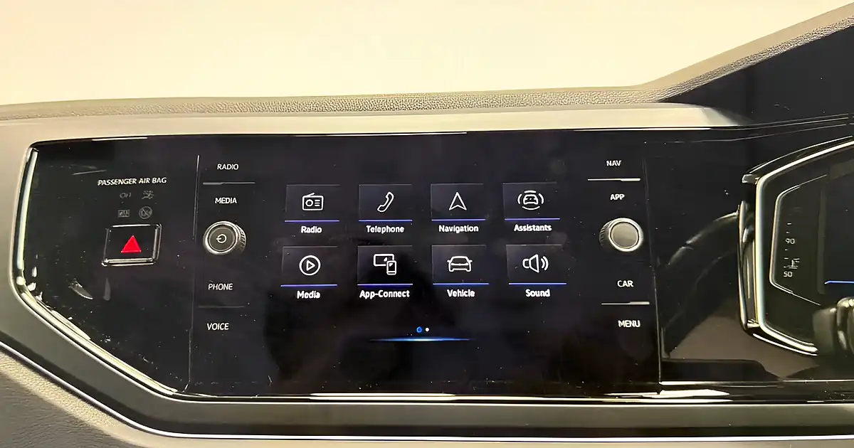 Used 2022 Volkswagen Taigo R-Line Blue - Interior and Exterior details 7
