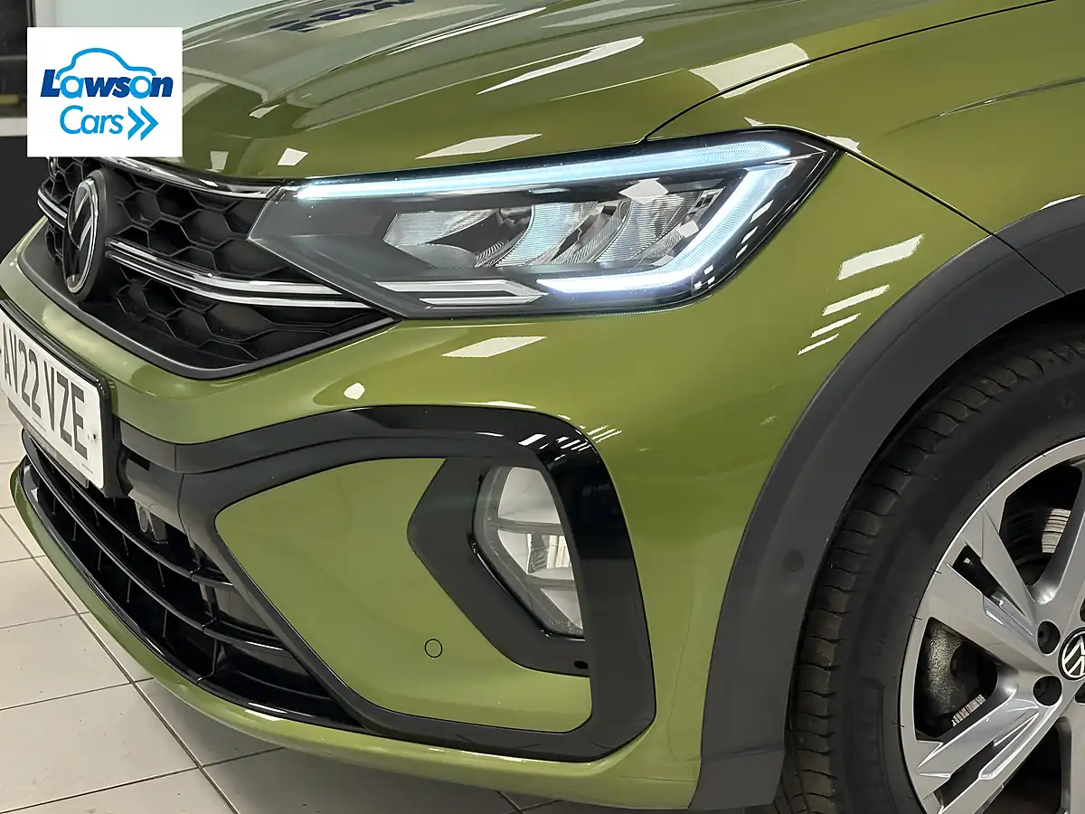 Used 2022 Volkswagen Taigo R-Line Green - Interior and Exterior details 12
