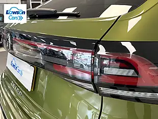 Used 2022 Volkswagen Taigo R-Line Green - Interior and Exterior details 16