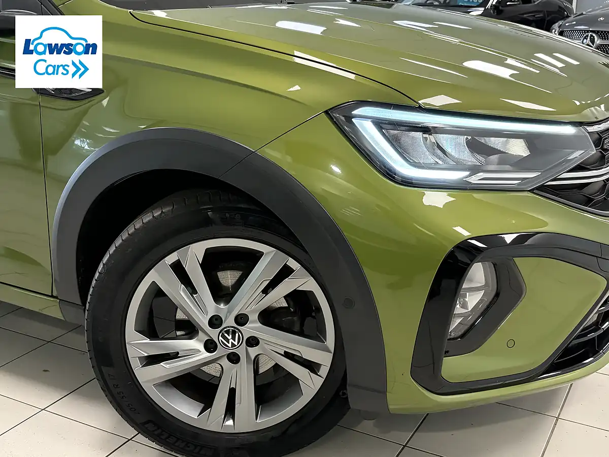 Used 2022 Volkswagen Taigo R-Line Green - Interior and Exterior details 5