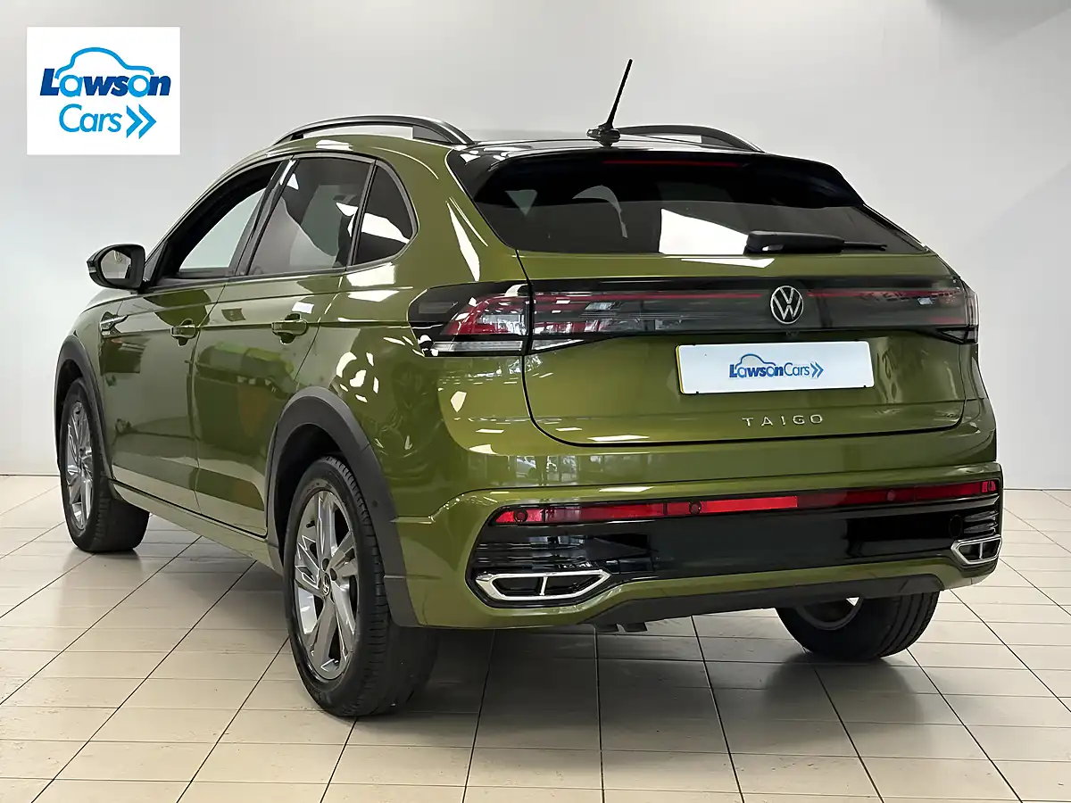 Used 2022 Volkswagen Taigo R-Line Green - Interior and Exterior details 6