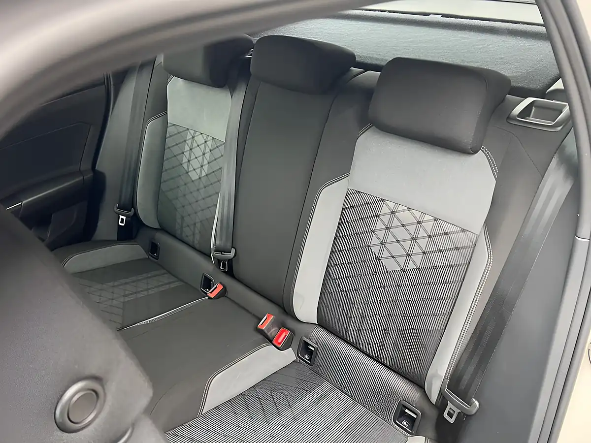 Used 2022 Volkswagen Taigo R-Line Grey - Interior and Exterior details 17