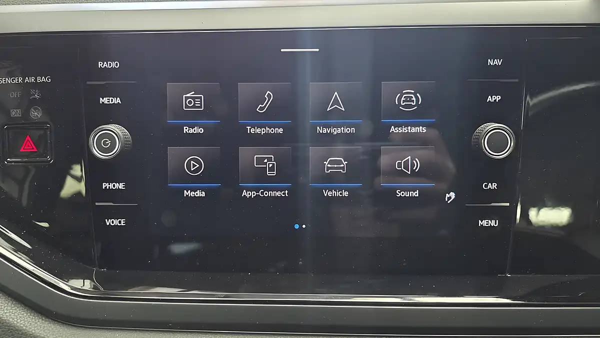 Used 2022 Volkswagen Taigo R-Line Grey - Interior and Exterior details 16