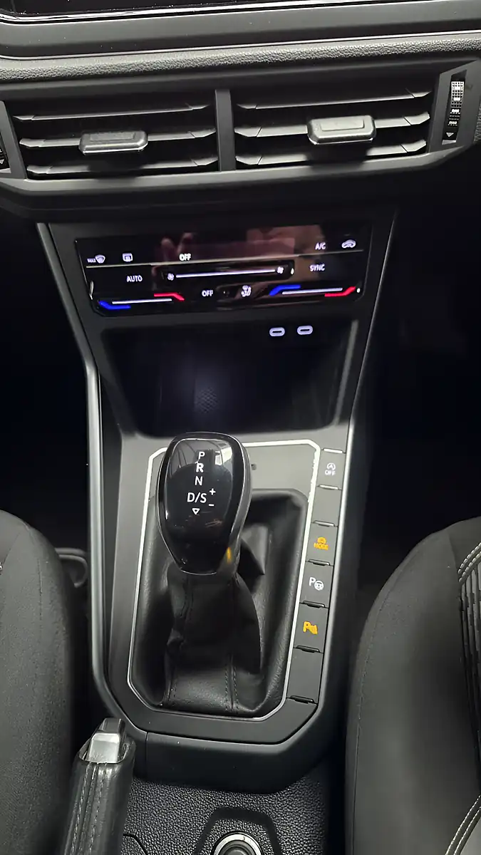 Used 2022 Volkswagen Taigo R-Line Grey - Interior and Exterior details 17