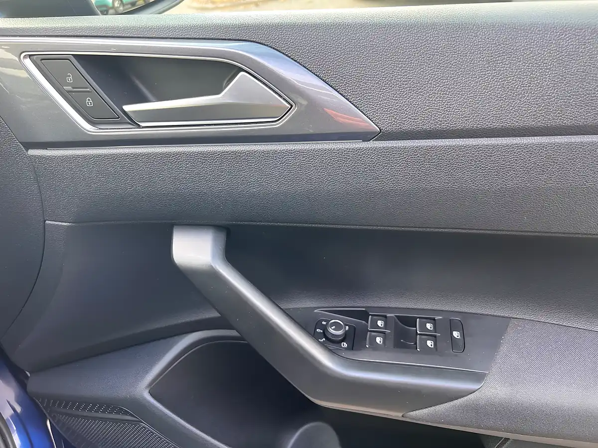 Used 2022 Volkswagen Taigo Style Blue - Interior and Exterior details 19