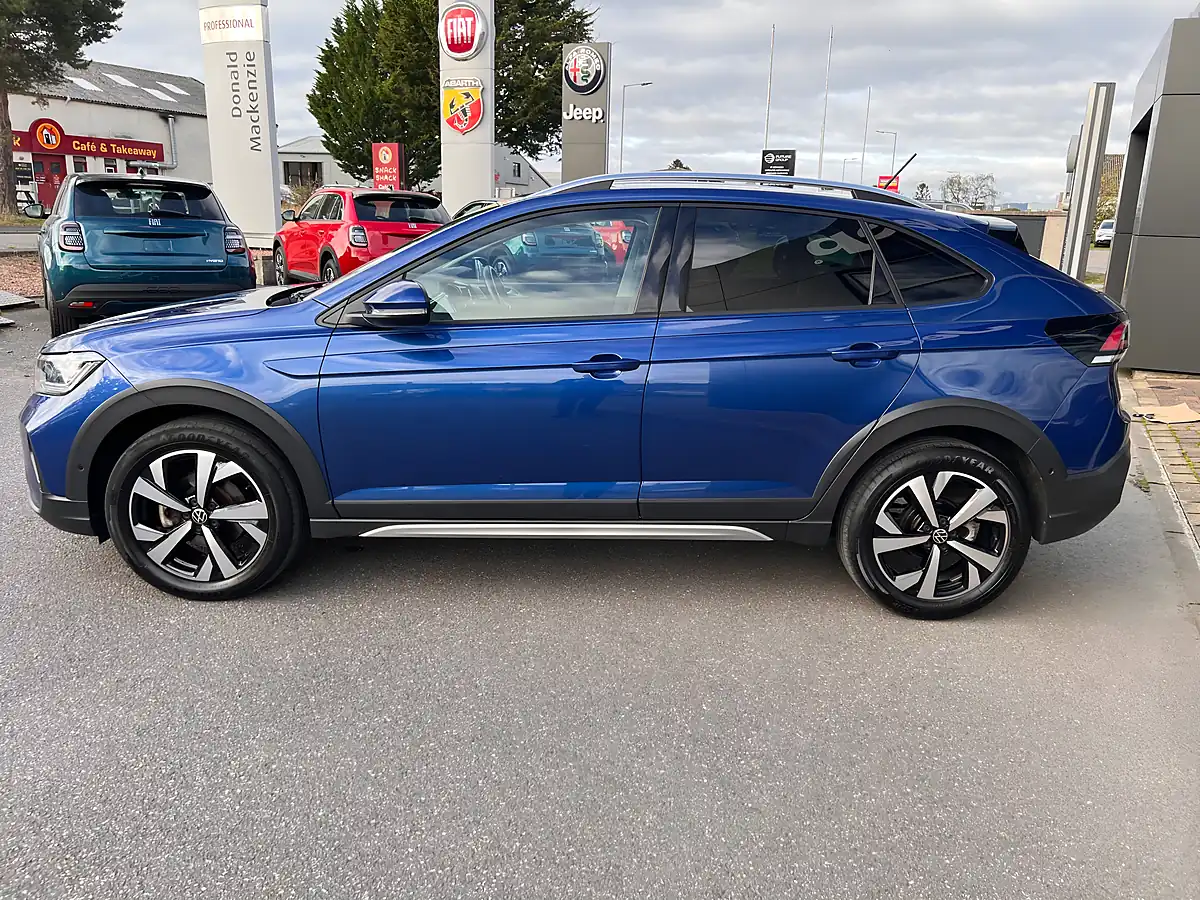 Used 2022 Volkswagen Taigo Style Blue - Interior and Exterior details 6