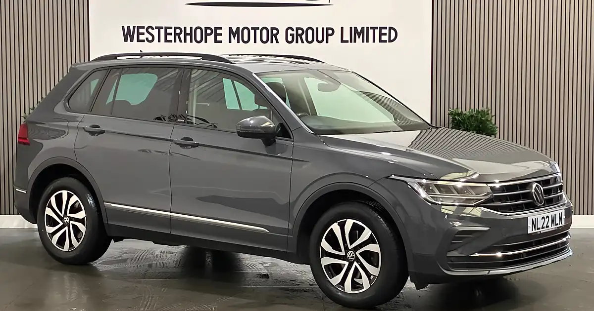 Used 2022 Volkswagen Tiguan Active Grey - Front View