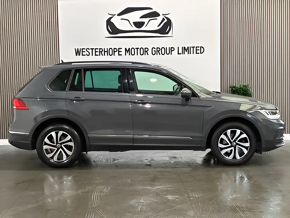 Used 2022 Volkswagen Tiguan Active Grey - Interior and Exterior details 12