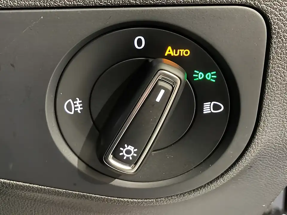Used 2022 Volkswagen Tiguan Active Grey - Interior and Exterior details 14