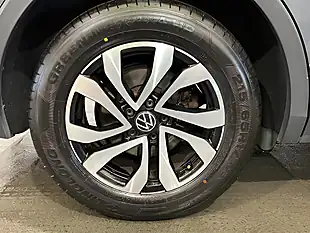 Used 2022 Volkswagen Tiguan Active Grey - Interior and Exterior details 15