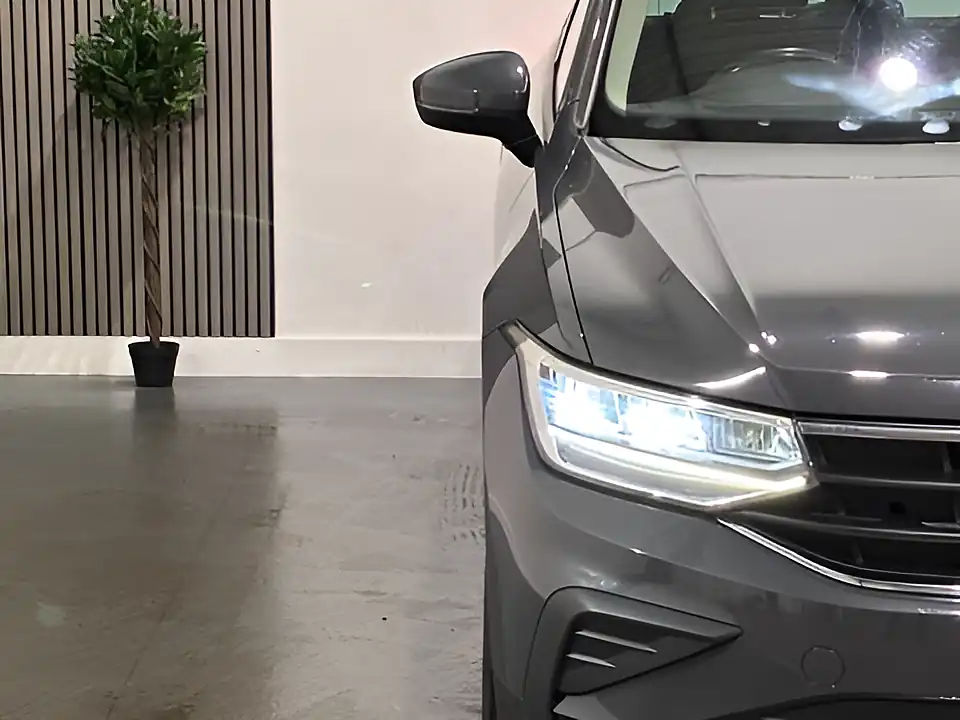 Used 2022 Volkswagen Tiguan Active Grey - Interior and Exterior details 19