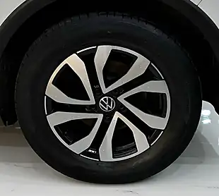 Used 2022 Volkswagen Tiguan Active White - Interior and Exterior details 15