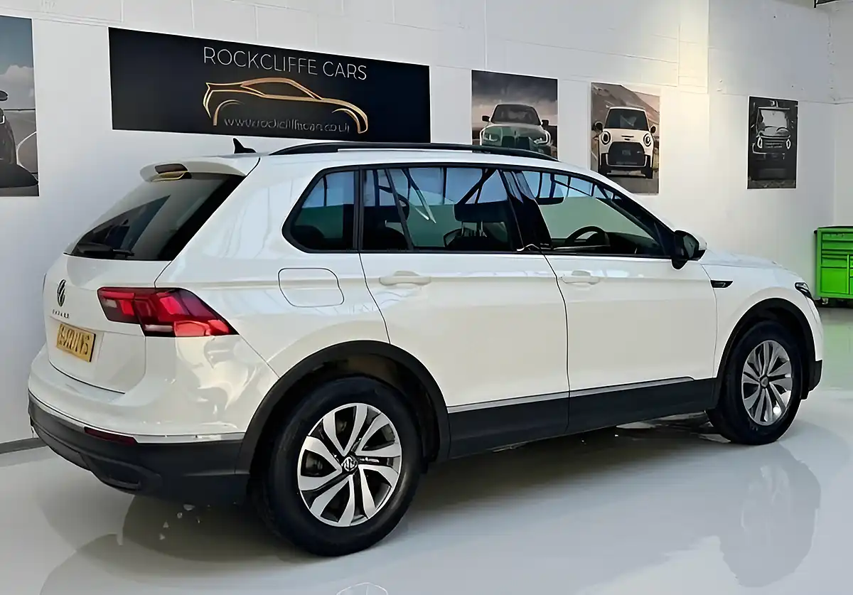 Used 2022 Volkswagen Tiguan Active White - Interior and Exterior details 20