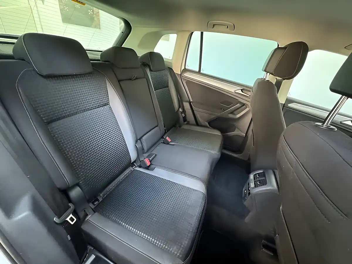 Used 2022 Volkswagen Tiguan Active White - Interior and Exterior details 9