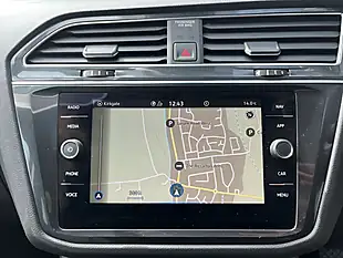 Used 2022 Volkswagen Tiguan Allspace Life Blue - Interior and Exterior details 11