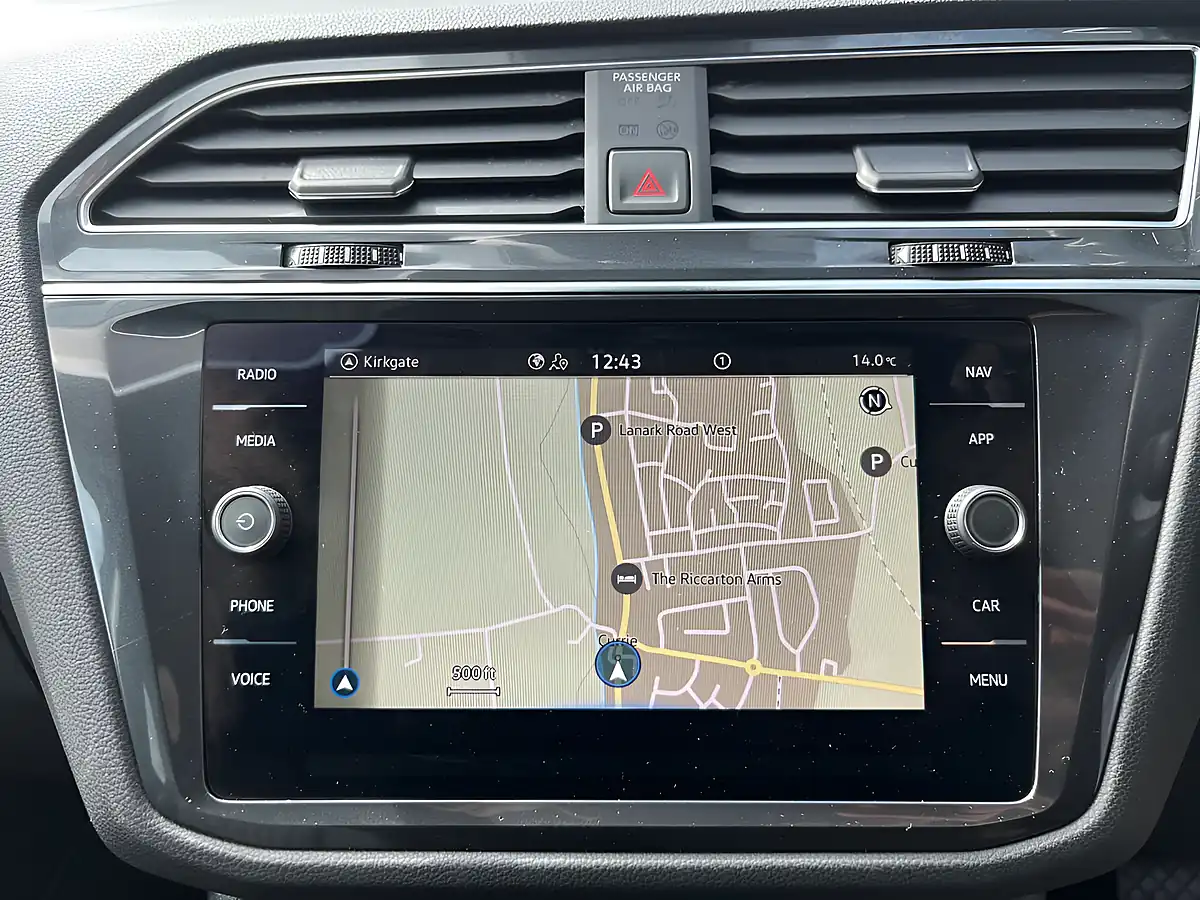 Used 2022 Volkswagen Tiguan Allspace Life Blue - Interior and Exterior details 11