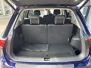 Used 2022 Volkswagen Tiguan Allspace Life Blue - Interior and Exterior details 14