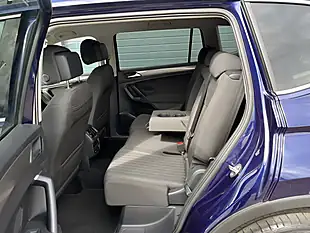 Used 2022 Volkswagen Tiguan Allspace Life Blue - Interior and Exterior details 16
