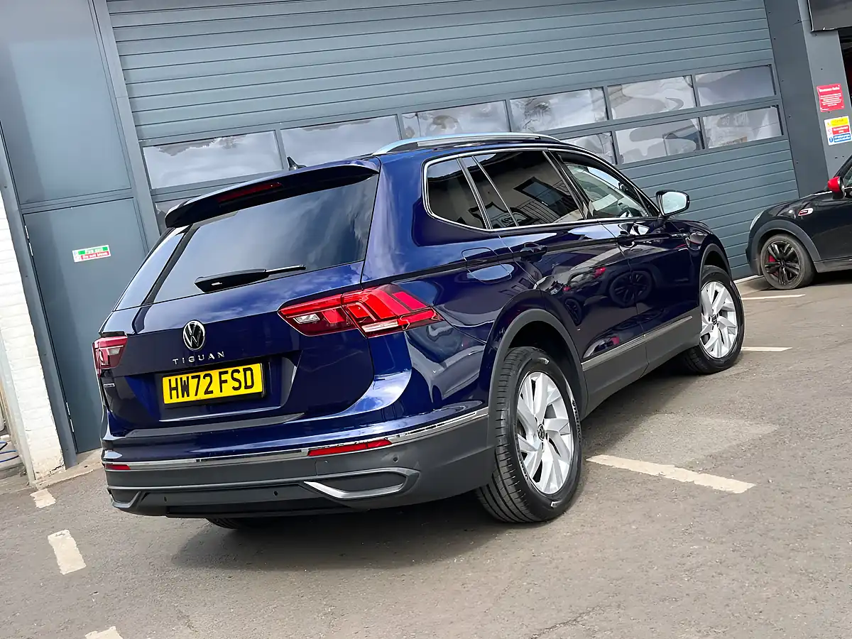 Used 2022 Volkswagen Tiguan Allspace Life Blue - Interior and Exterior details 5